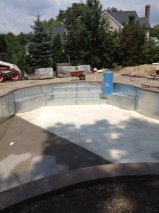 radius in-ground pool bench step salem NH